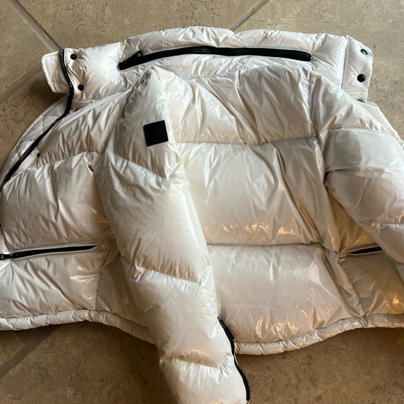 ‼️SOLD‼️ - Picture 2 of 9